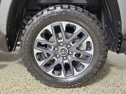 Used 2022 Toyota Tundra Limited RWD image 8