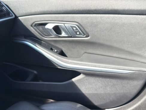 Used 2019 BMW 330i xDrive Sedan AWD/4WD image 20
