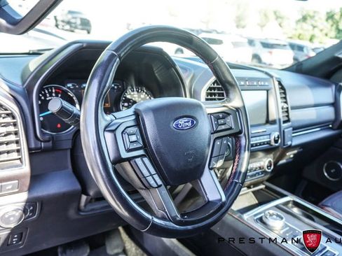 Used 2019 Ford Expedition Limited w/ Equipment Group 303A AWD/4WD image 30