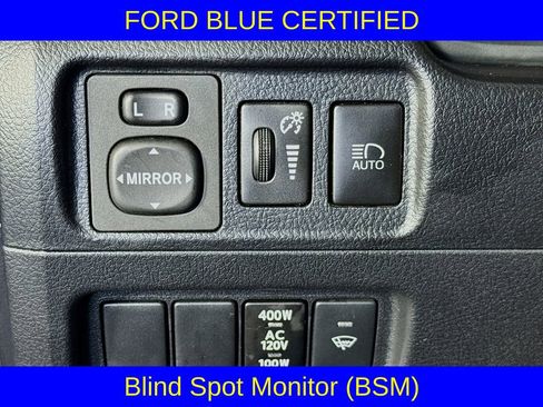 Used 2022 Toyota 4Runner TRD Off-Road Premium image 10