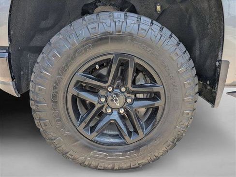 Used 2020 Chevrolet Silverado 1500 LT Trail Boss AWD/4WD image 23