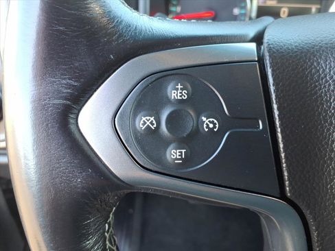 Used 2018 Chevrolet Silverado 1500 LT w/ All Star Edition image 22