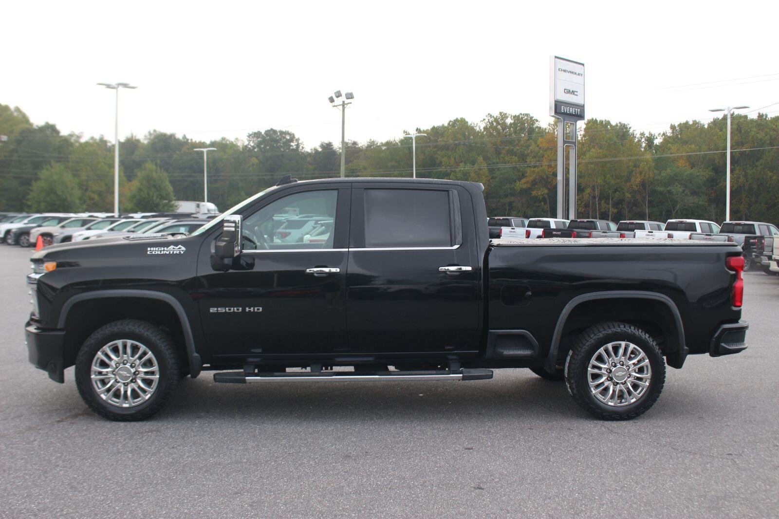 Used 2020 Chevrolet Silverado 2500 High Country AWD/4WD image 4