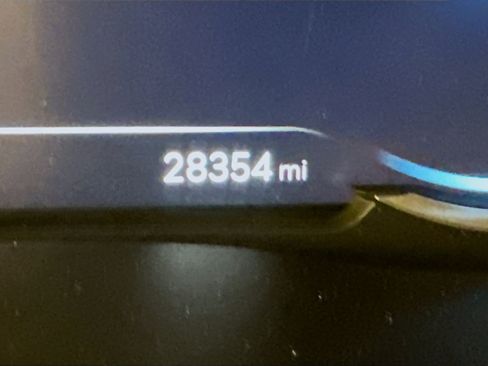 Used 2025 Genesis GV70 2.5T image 19