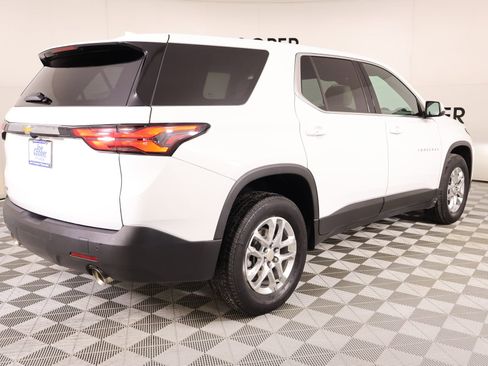 Used 2023 Chevrolet Traverse LS w/ Safety Package image 21