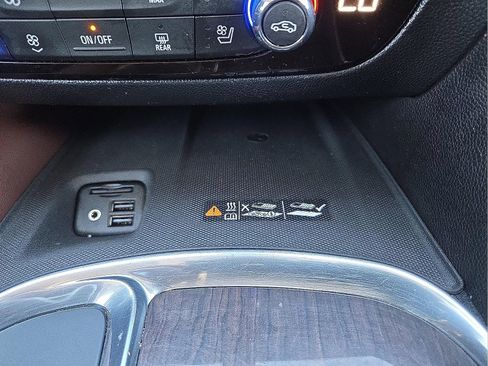 Used 2020 Buick Enclave Avenir w/ Avenir Technology Package image 20