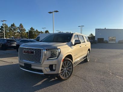 Used 2021 GMC Yukon XL Denali w/ Denali Premium Package