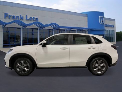 New 2026 Honda HR-V LX image 2