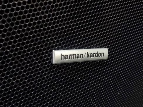 Used 2021 Subaru Forester Limited image 15