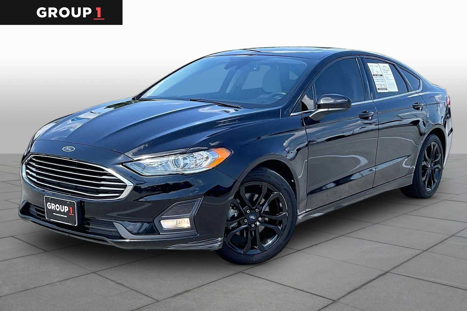 Used 2019 Ford Fusion SE w/ Equipment Group 151A FWD image 1
