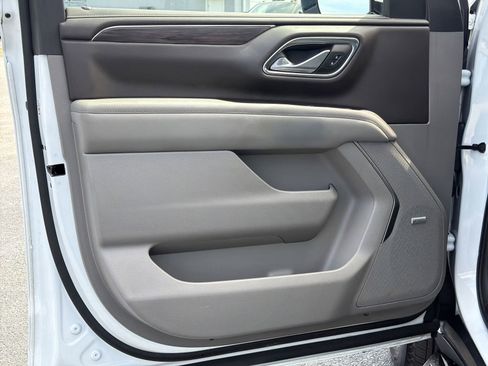 Used 2023 Chevrolet Tahoe LT RWD image 14