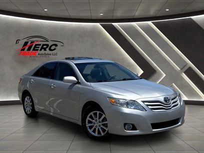 Used 2011 Toyota Camry XLE w/ XLE Extra-Value Pkg #2