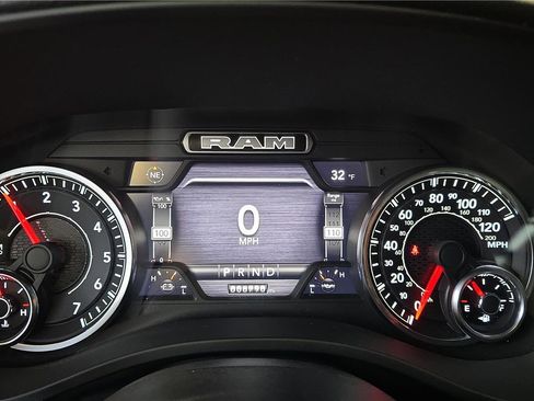 Used 2022 RAM 1500 Big Horn image 10