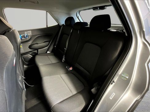 New 2026 Hyundai Venue SE FWD image 17
