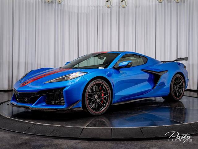 Used 2025 Chevrolet Corvette Z06 w/ Z07 Performance Package RWD image 8