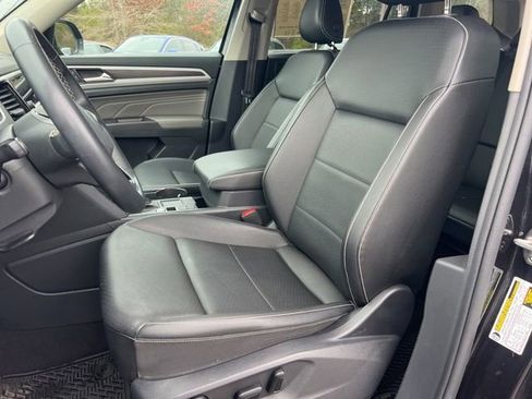 Used 2023 Volkswagen Atlas SE image 20