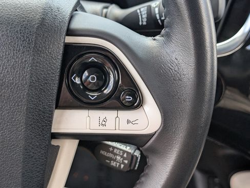 Used 2017 Toyota Prius Prime Premium w/ Carpet Mat Package FWD image 18