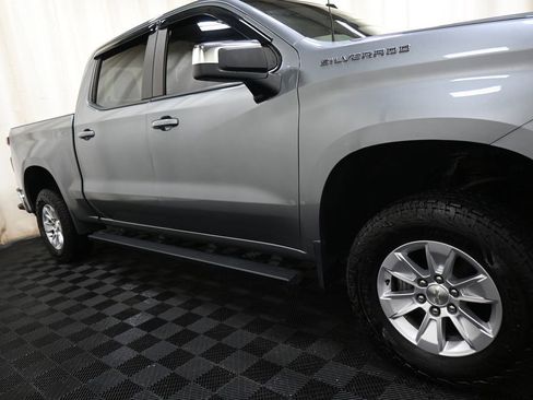 Used 2019 Chevrolet Silverado 1500 LT w/ Convenience Package image 19