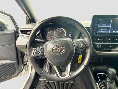 Used 2022 Toyota Corolla SE w/ Carpet Mat Package (TMS) image 11