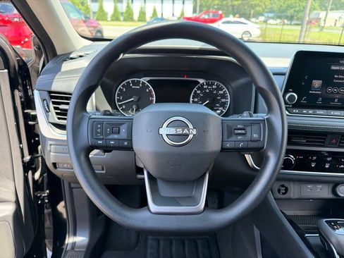 Certified 2026 Nissan Rogue S AWD/4WD image 14