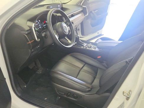 Used 2025 MAZDA CX-50 AWD 2.5 Hybrid w/ Premium Pkg image 14