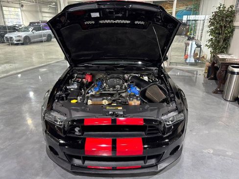 Used 2013 Ford Mustang Shelby GT500 image 55