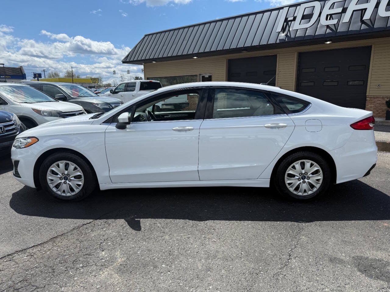 Used 2019 Ford Fusion S FWD image 8