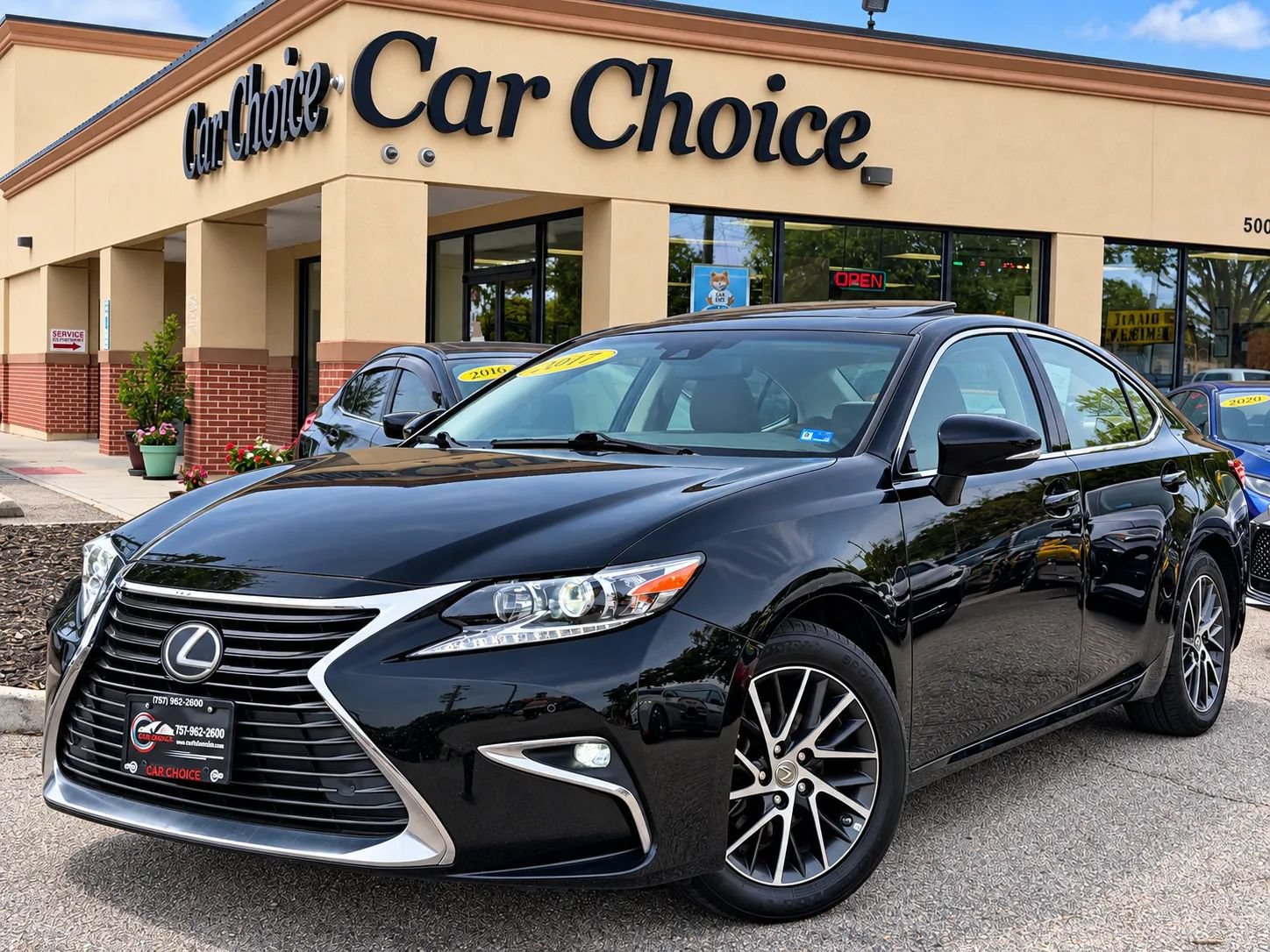 Used 2017 Lexus ES 350 w/ Luxury Package FWD image 1