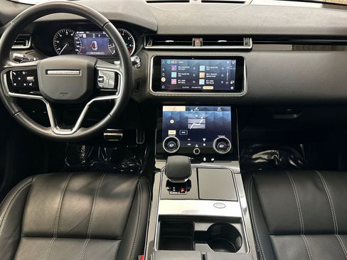 Used 2023 Land Rover Range Rover Velar R-Dynamic S image 27