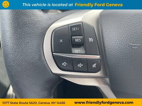 Used 2024 Ford Explorer XLT w/ Equipment Group 202A AWD/4WD image 17