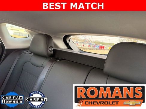Used 2025 Chevrolet Trax LT FWD image 23