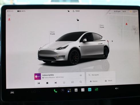 Used 2022 Tesla Model Y Performance AWD/4WD image 19