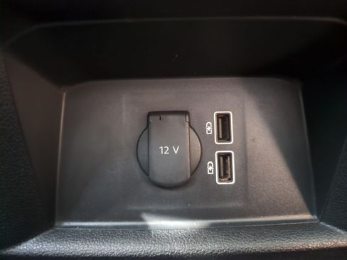 Used 2019 Volkswagen Atlas SE w/ Panoramic Sunroof Package FWD image 37