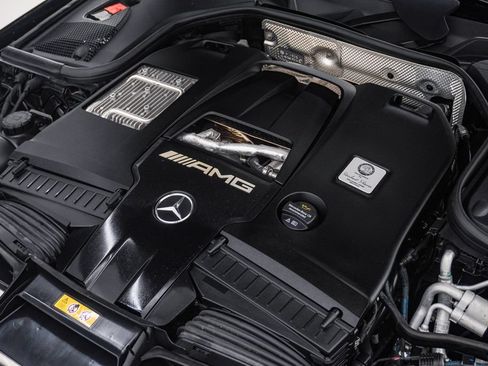 Used 2019 Mercedes-Benz AMG GT 63 image 30