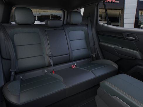 New 2026 GMC Terrain AT4 w/ Technology Package II AWD/4WD image 17