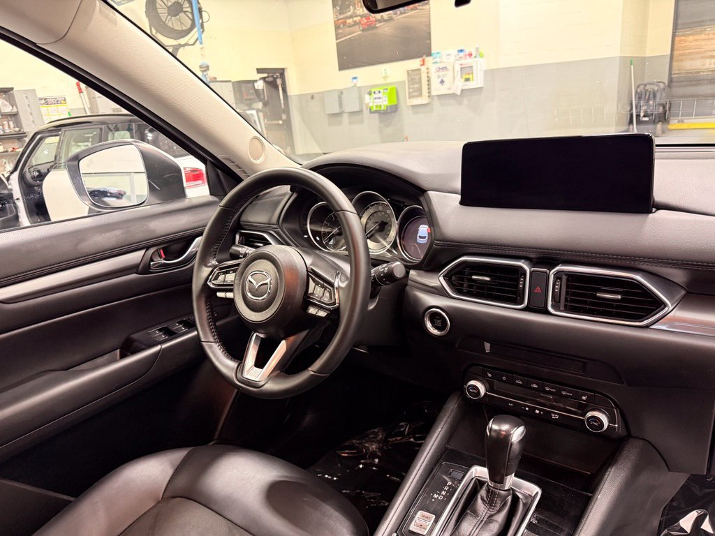 Used 2021 MAZDA CX-5 Touring AWD/4WD image 31