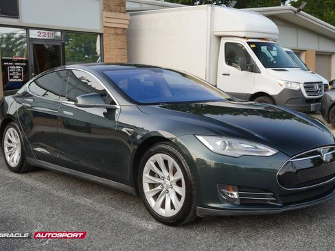 Used 2014 Tesla Model S 85 image 9