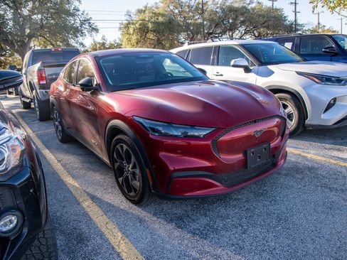 Used 2024 Ford Mustang Mach-E Select w/ Comfort Package Lite image 6