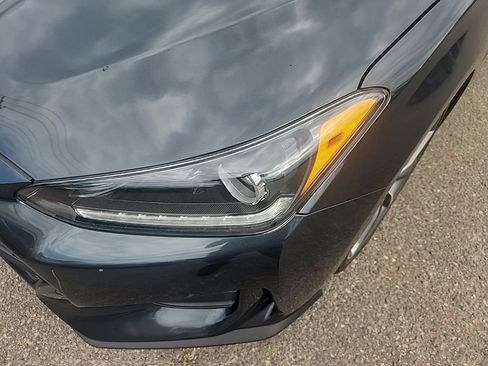 Used 2020 Hyundai Veloster 2.0 Premium FWD image 6