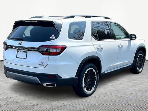 New 2026 Honda Pilot image 7