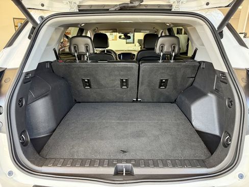 Used 2019 GMC Terrain SLT w/ Preferred Package image 9