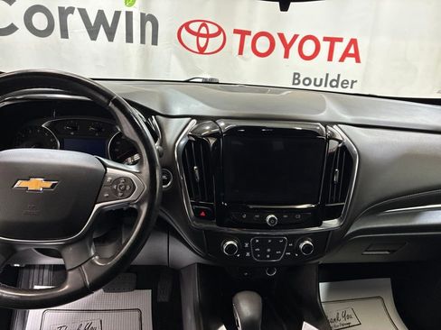 Used 2023 Chevrolet Traverse LT AWD/4WD image 27