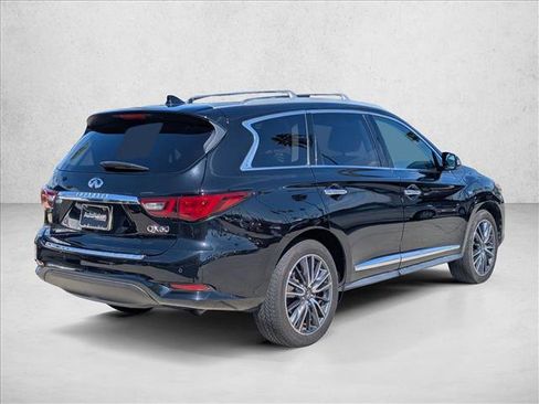 Used 2019 INFINITI QX60 Luxe w/ Sensory Package FWD image 5