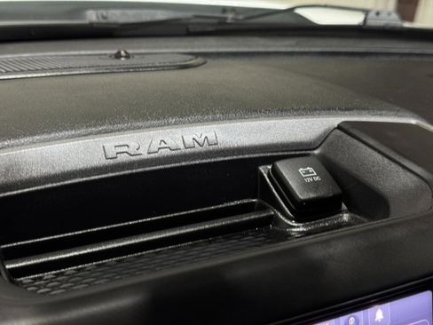 Used 2023 RAM 2500 Tradesman AWD/4WD image 30