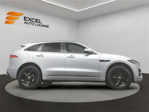 Used 2020 Jaguar F-PACE R-Sport image 43