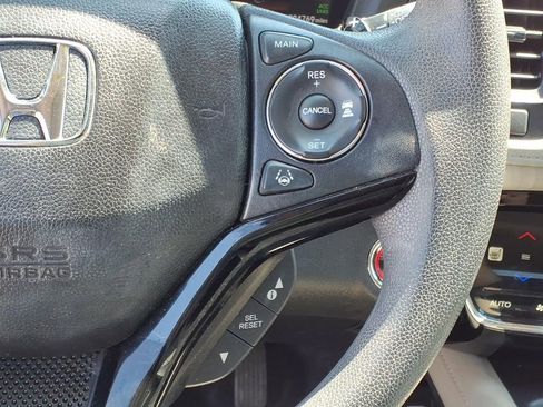 Used 2021 Honda HR-V EX image 21