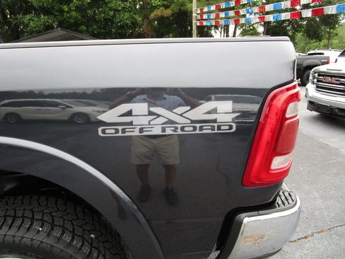 Used 2022 RAM 2500 Laramie AWD/4WD image 27