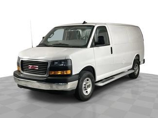 Used 2025 GMC Savana 2500 w/ Driver Convenience Package RWD video 1