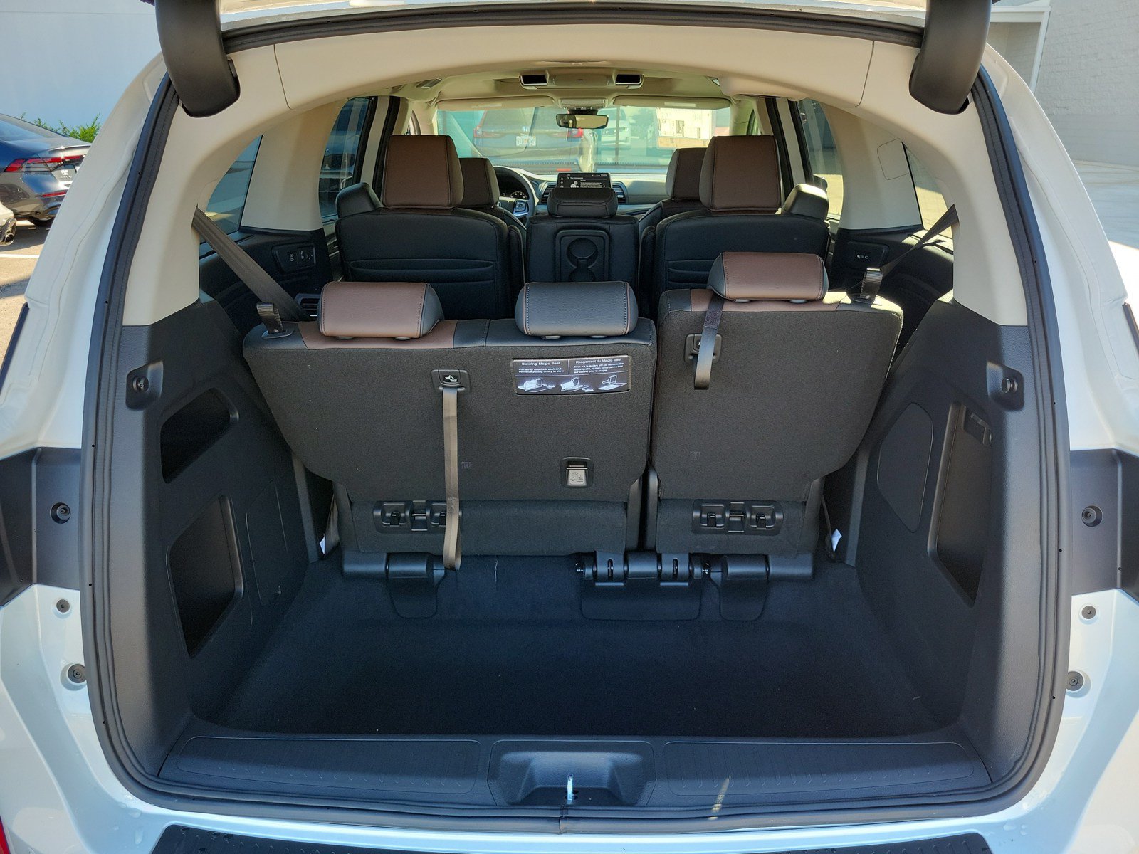 New 2027 Honda Odyssey Elite image 31