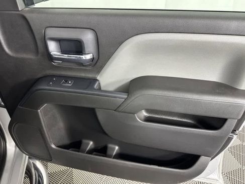 Used 2016 Chevrolet Silverado 1500 Custom w/ Custom Convenience Package image 11